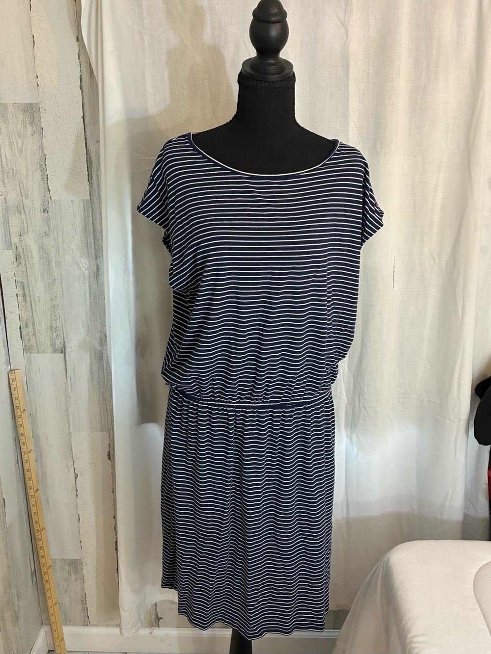 GAP Navy and White Striped Midi Blouson Dress elastic waistband Sz L